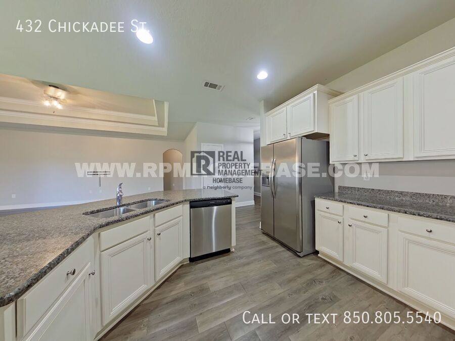 House for rent at 432 Chickadee St, Crestview, FL 32539