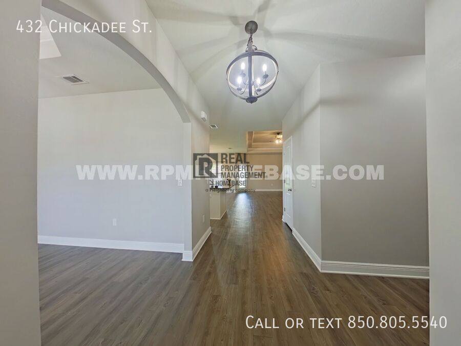 House for rent at 432 Chickadee St, Crestview, FL 32539