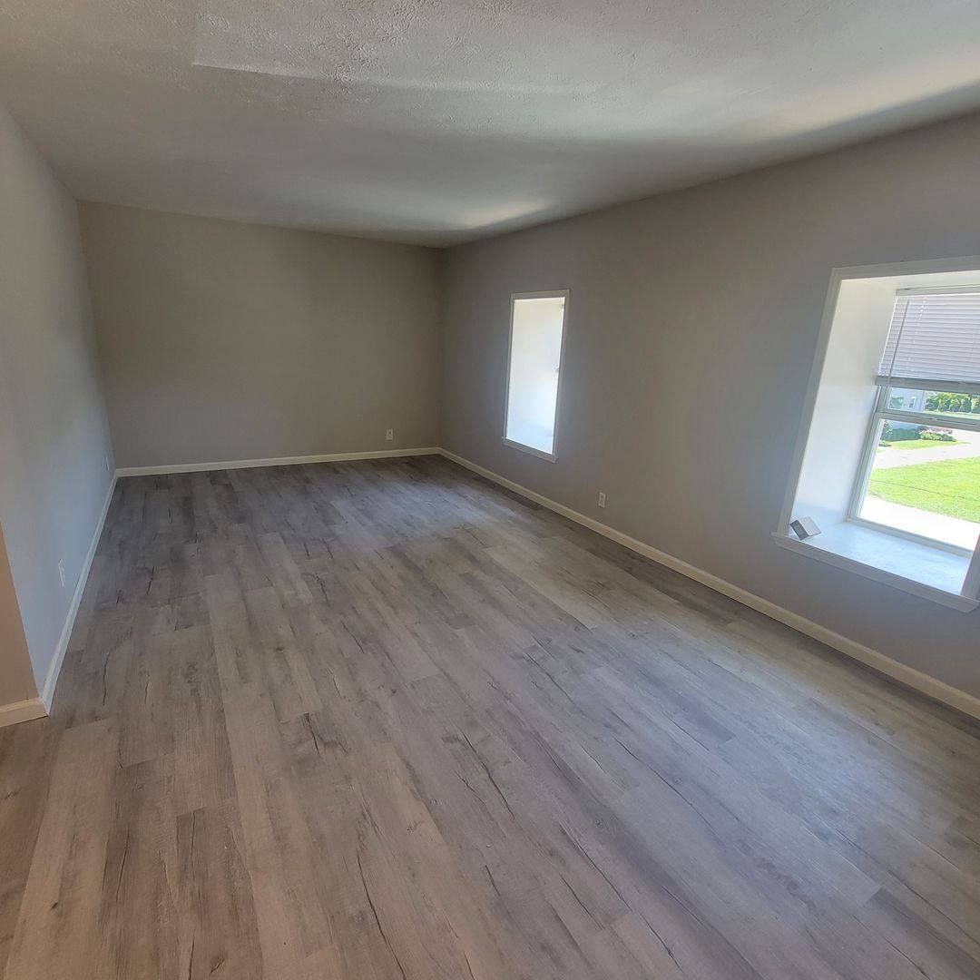 Apartment for rent at 103 White St, McMinnville, TN 37110