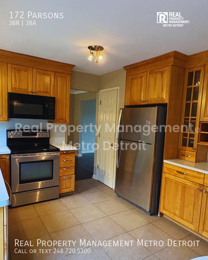 House for rent at 172 Parsons, Rochester, MI 48307