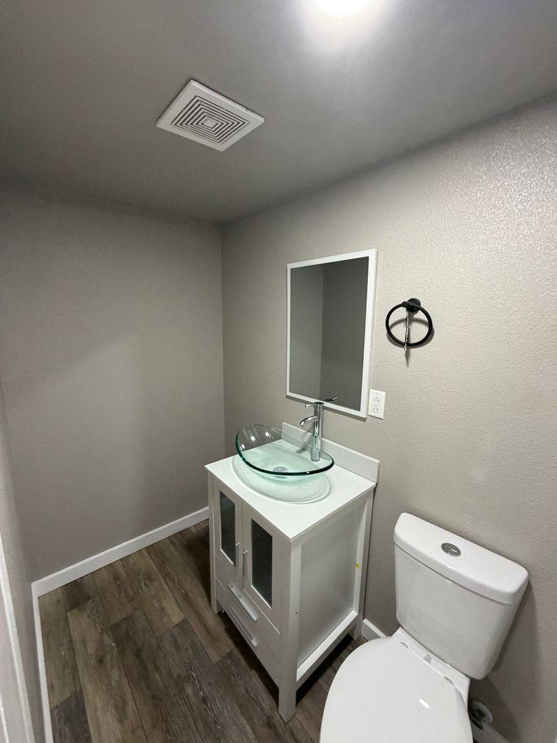 Apartment for rent at 1615 Grant St NE, Salem, OR 97301