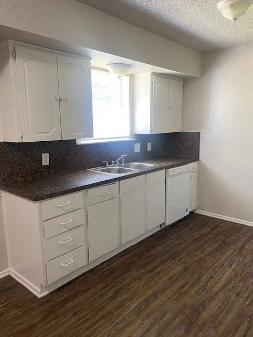 House for rent at 625 Judith, Burleson, TX 76028