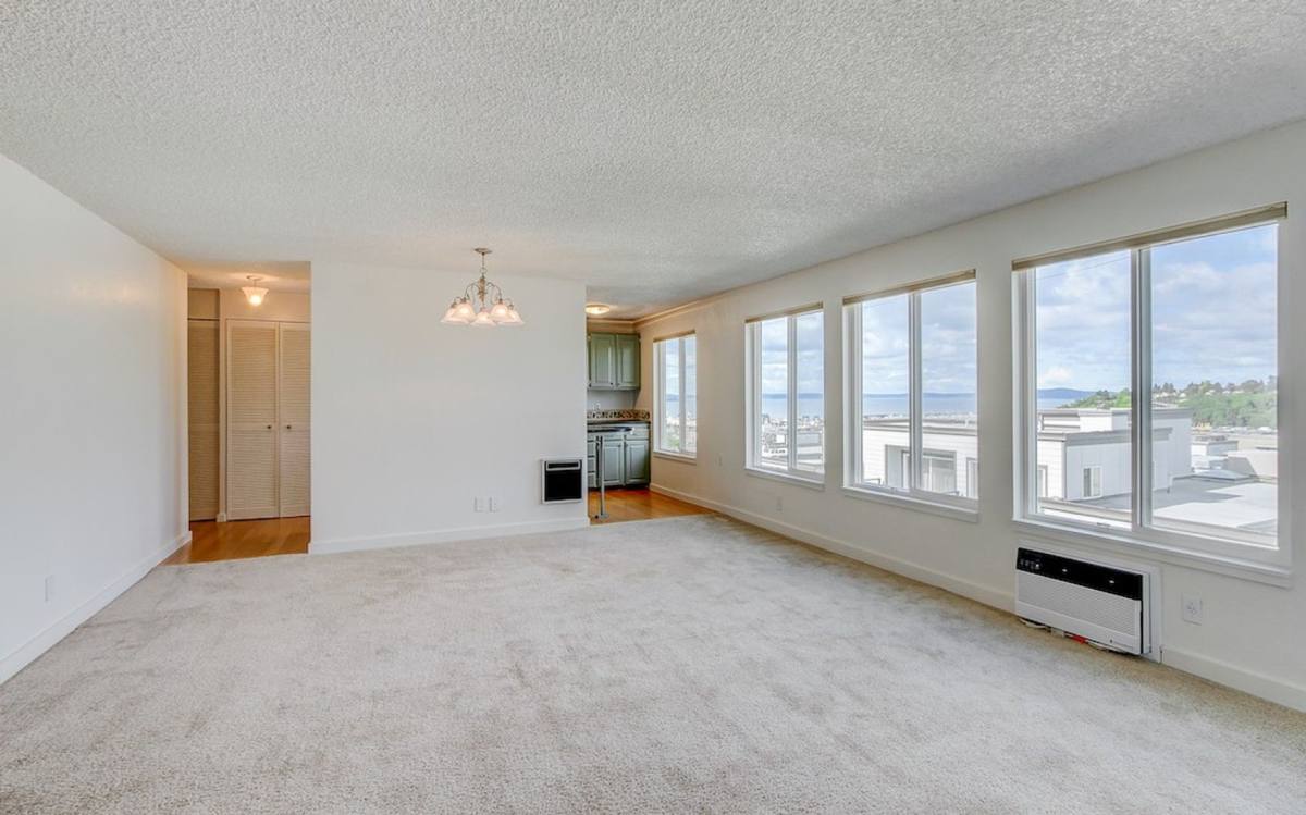 Condo for rent at 1965 12th Ave W #302, Seattle, WA 98119