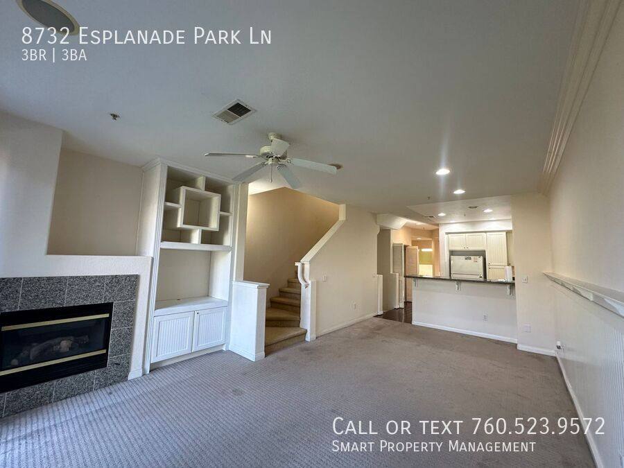 Townhouse for rent at 8732 Esplanade Park Lane, San Diego, CA 92123