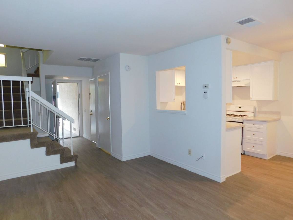 Apartment for rent at 4831 King Circle, Huntington Beach, CA 92649