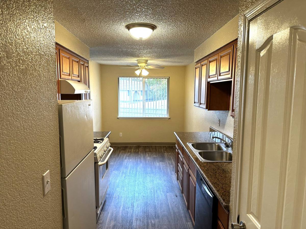 Apartment for rent at 2477 Wayside Terrace NE, Salem, OR 97301