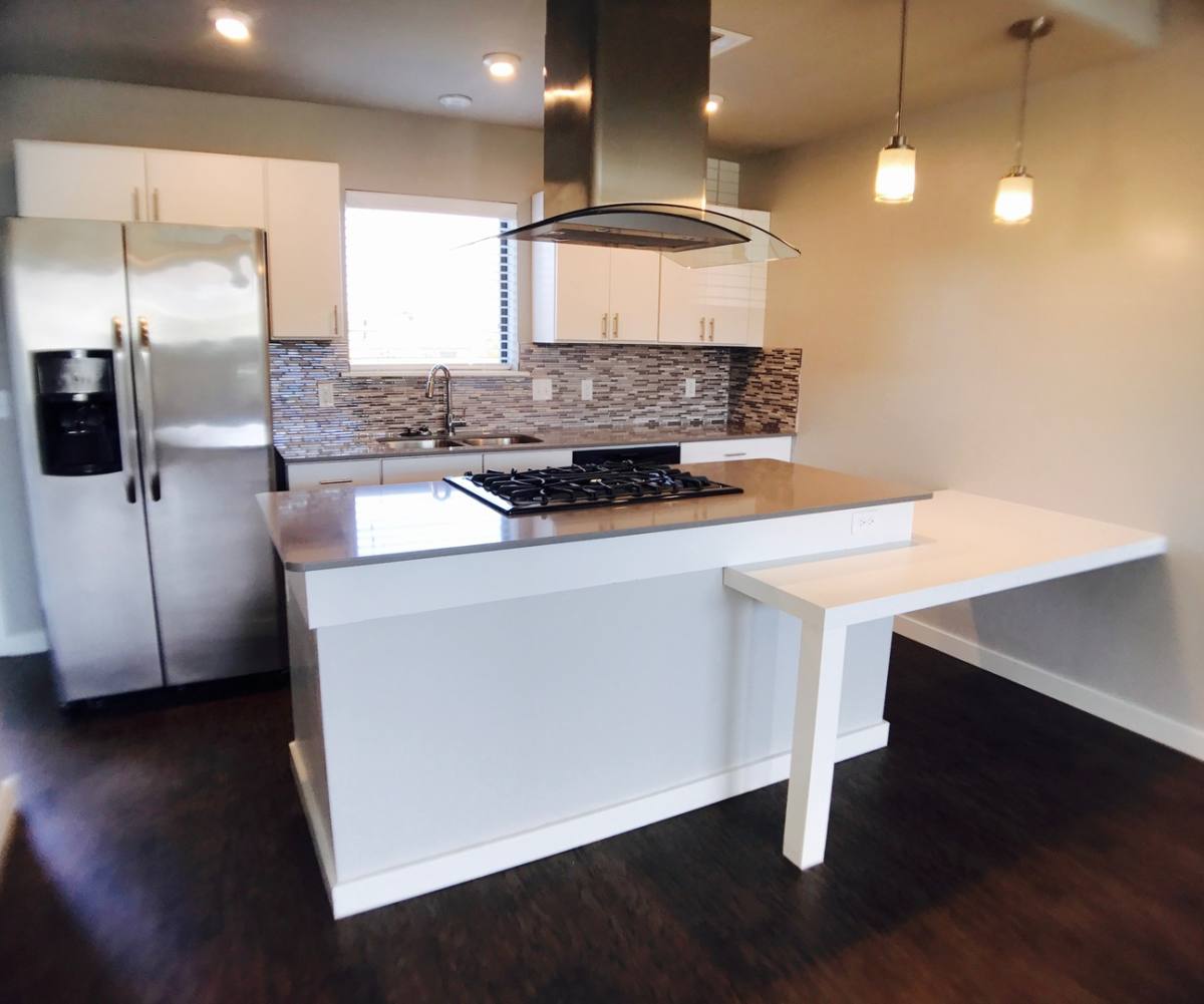 Apartment for rent at 9301 N County Line Rd, Yukon, OK 73099
