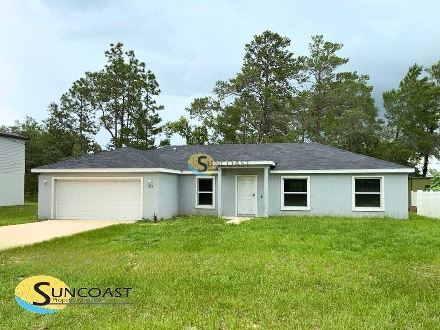 House for rent at 7893 N Jamaica Dr, Dunnellon, FL 34433
