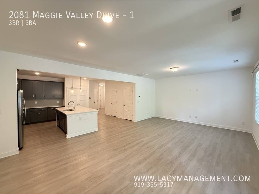 Townhouse for rent at 2081 Maggie Valley Dr #1, Apex, NC 27502