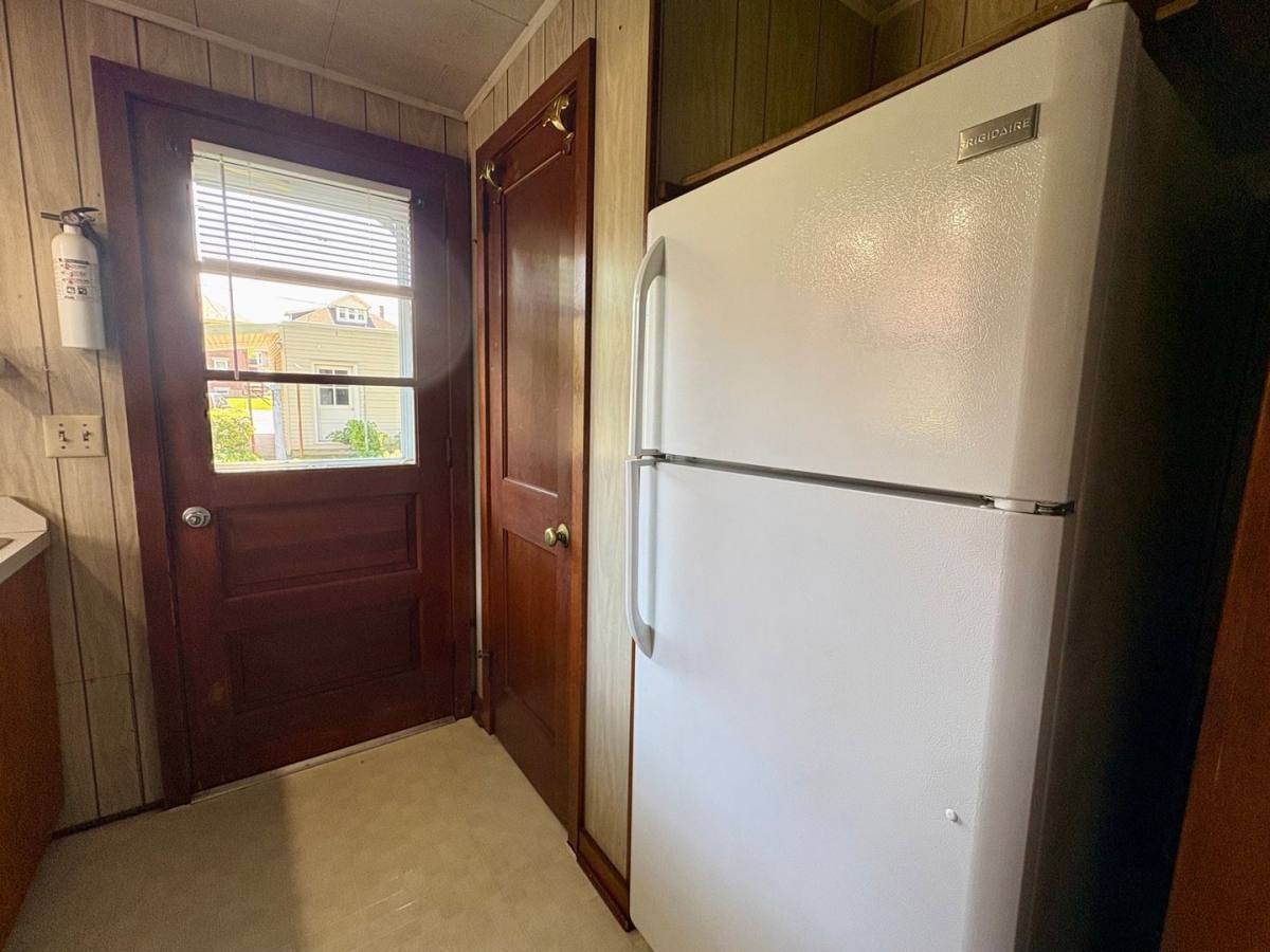 Apartment for rent at 40 W Caracas Ave, Hershey, PA 17033