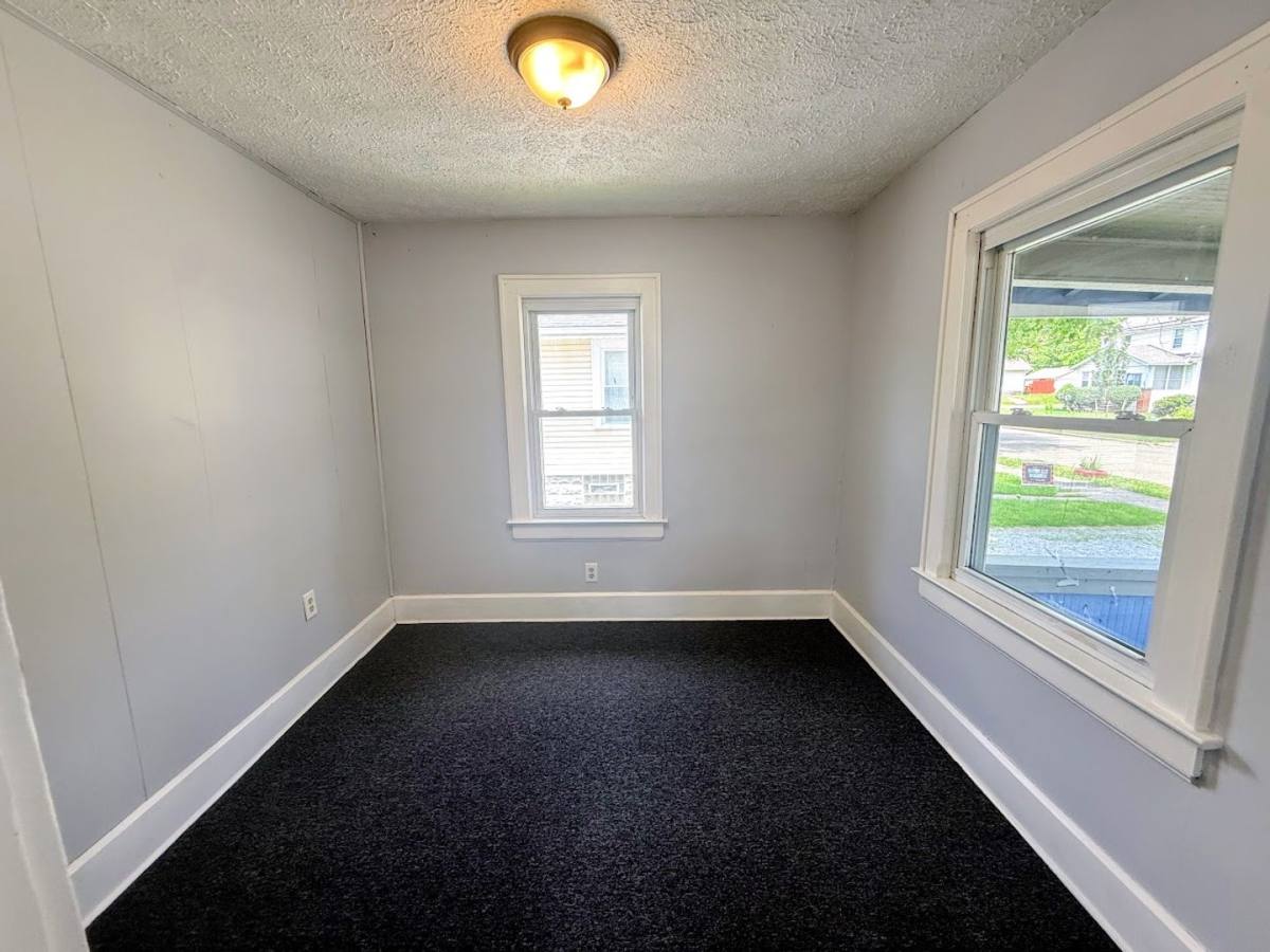 House for rent at 748 Hudson Ave, Akron, OH 44306
