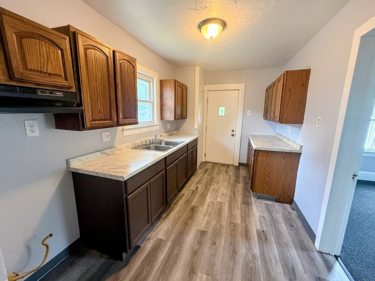 House for rent at 748 Hudson Ave, Akron, OH 44306