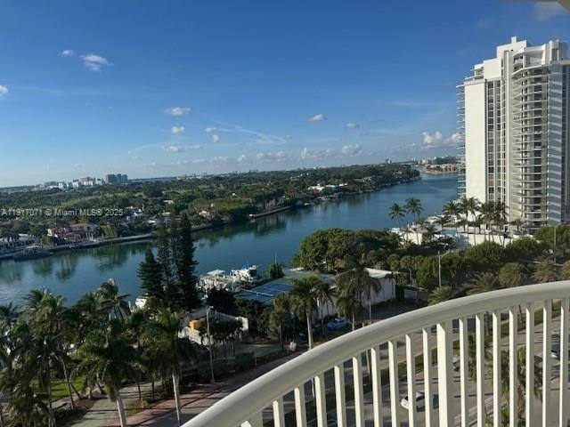 Apartment for rent at 5401 Collins Ave #931, Miami Beach, FL 33140