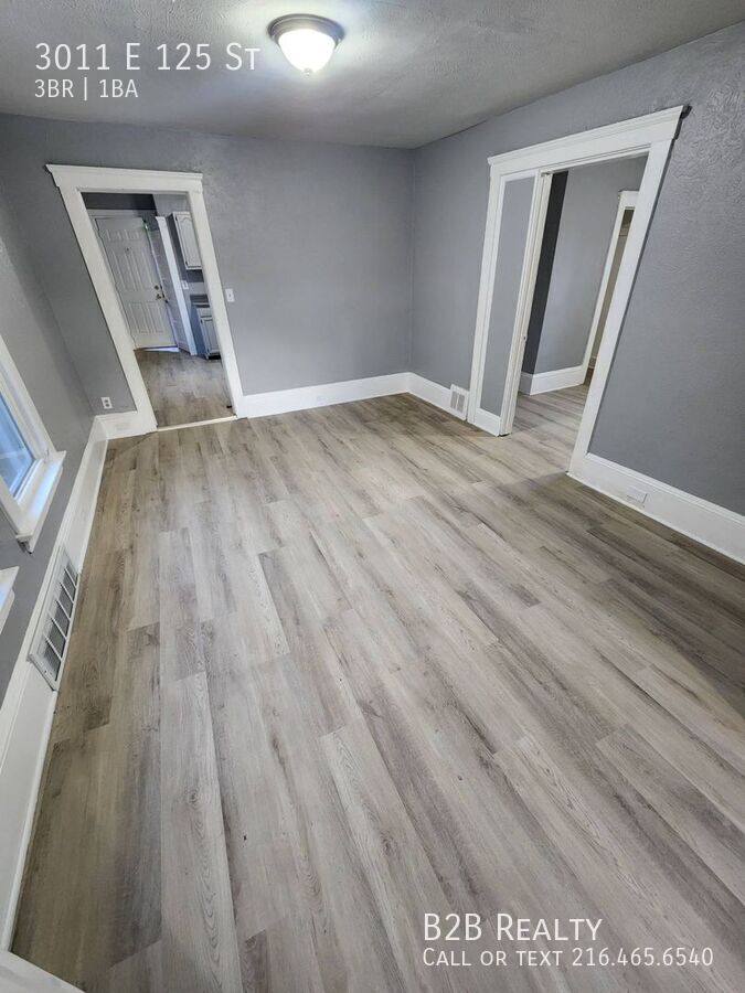 Apartment for rent at 3011 E 125 St, Cleveland, OH 44120