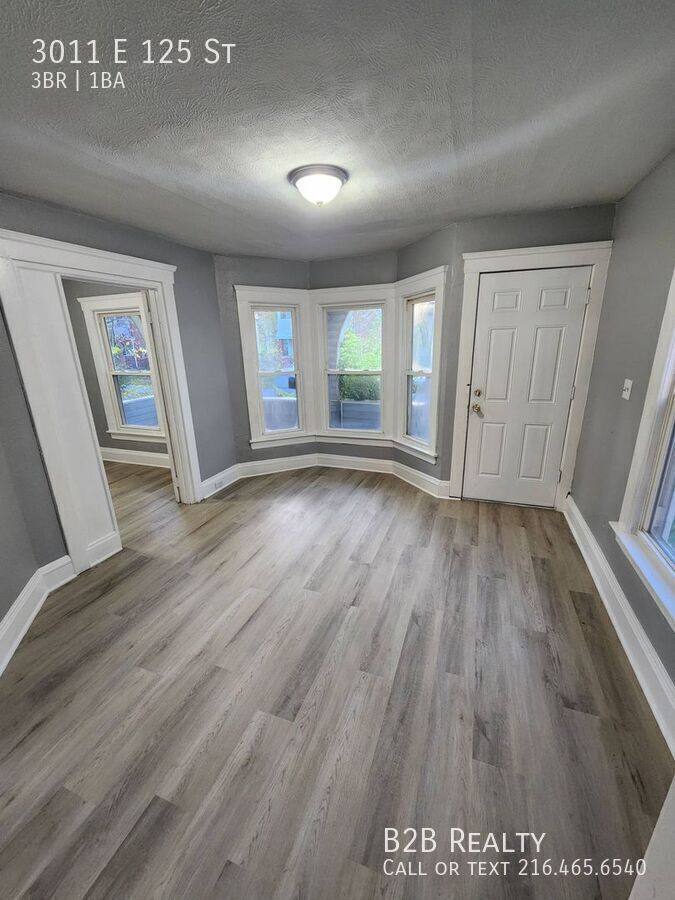 Apartment for rent at 3011 E 125 St, Cleveland, OH 44120