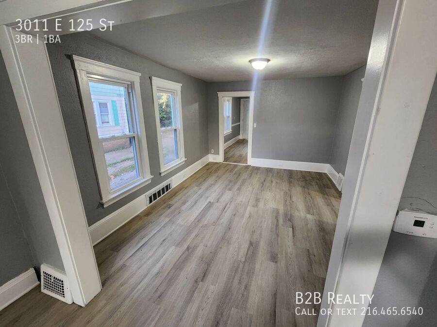 Apartment for rent at 3011 E 125 St, Cleveland, OH 44120