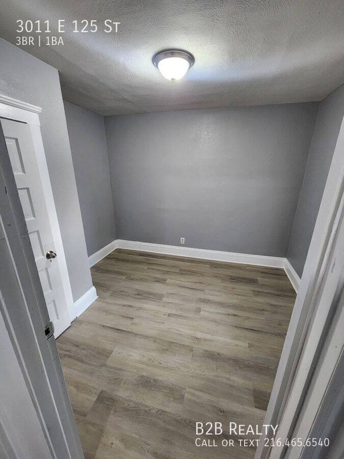 Apartment for rent at 3011 E 125 St, Cleveland, OH 44120