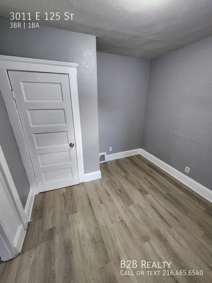 Apartment for rent at 3011 E 125 St, Cleveland, OH 44120