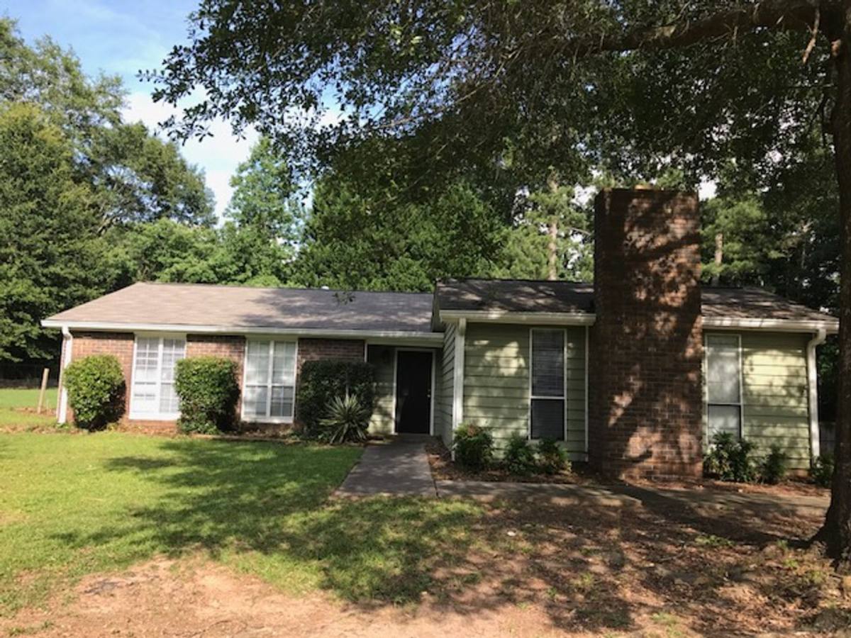 House for rent at 115 Knob Lick Dr, Athens, GA 30605