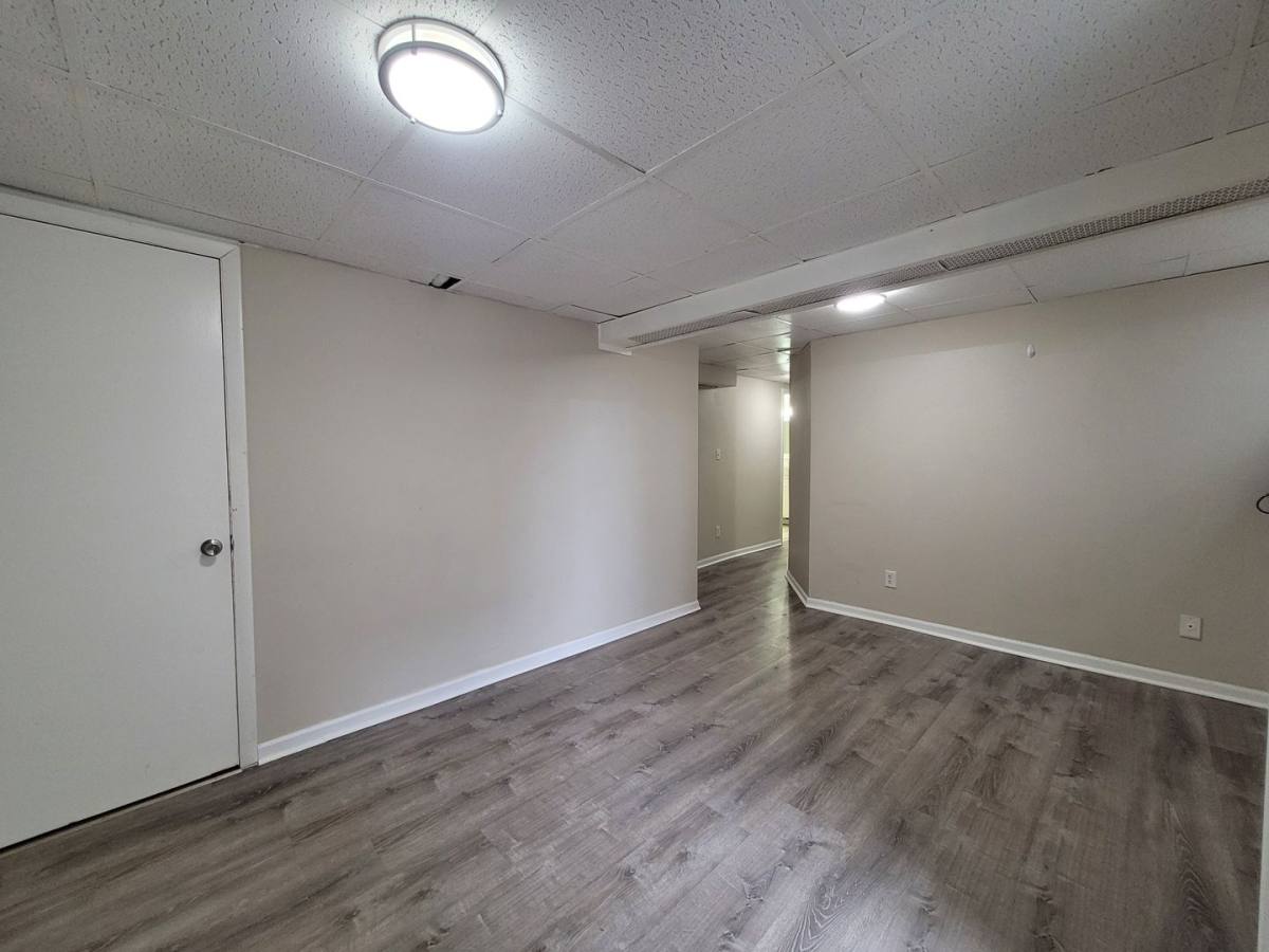 Apartment for rent at 457 Carothers Ave, Carnegie, PA 15106