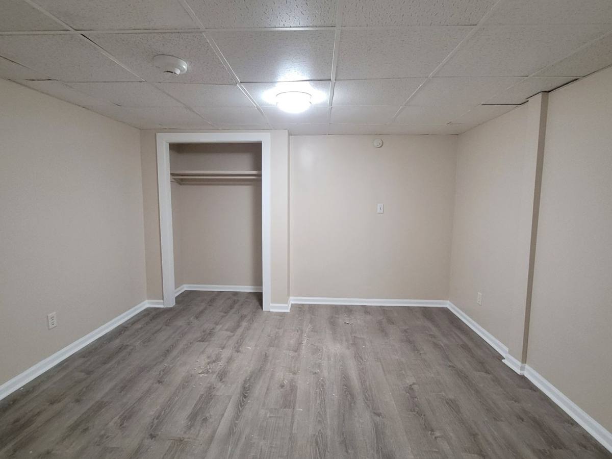 Apartment for rent at 457 Carothers Ave, Carnegie, PA 15106