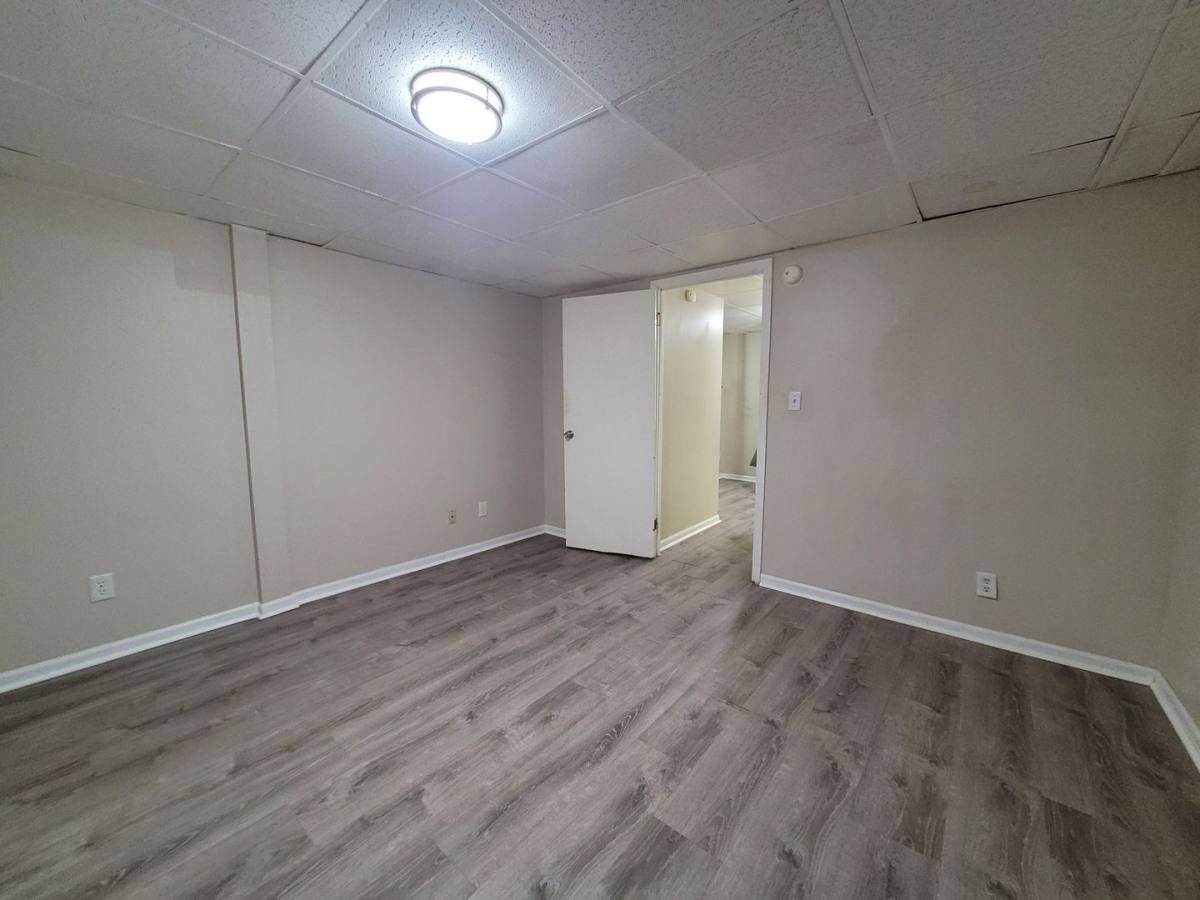 Apartment for rent at 457 Carothers Ave, Carnegie, PA 15106
