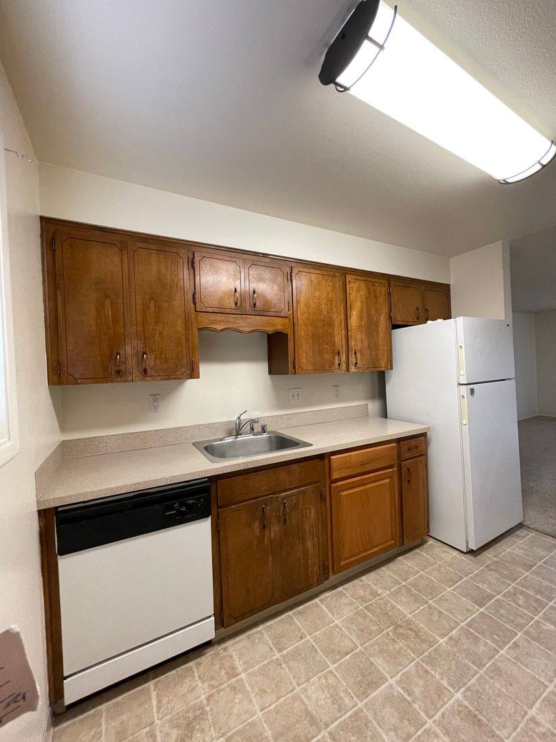Apartment for rent at 451 W 13th Ave, Eugene, OR 97401