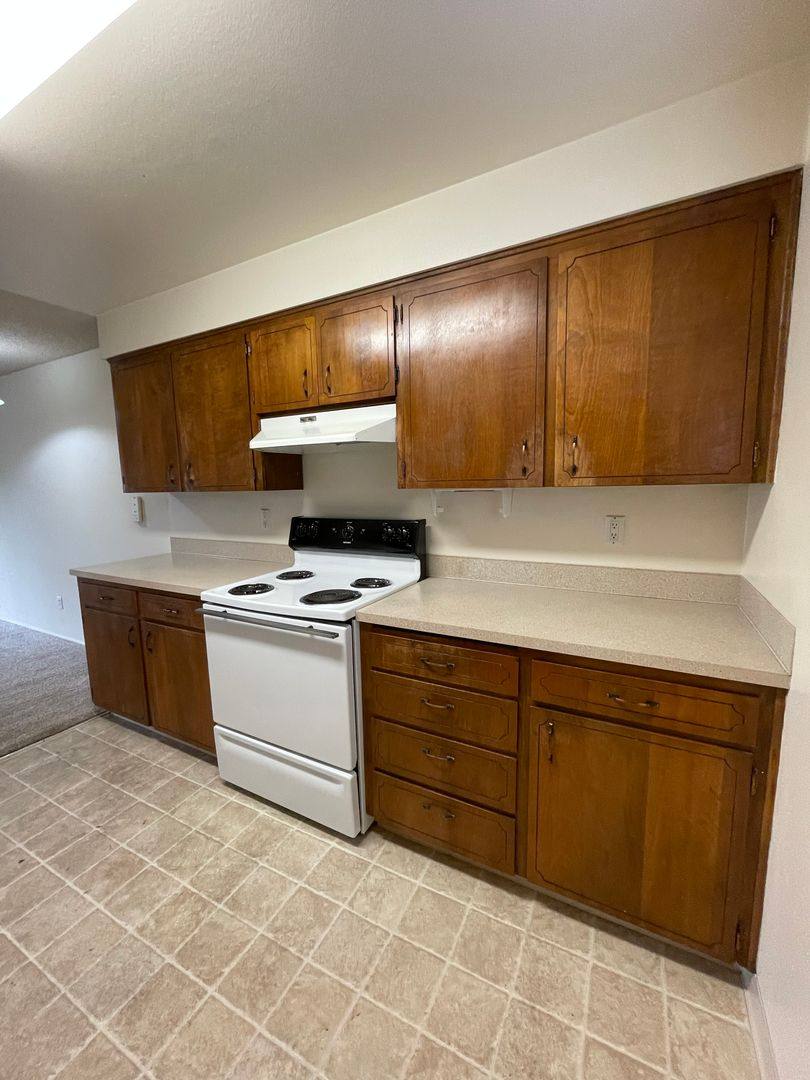 Apartment for rent at 451 W 13th Ave, Eugene, OR 97401