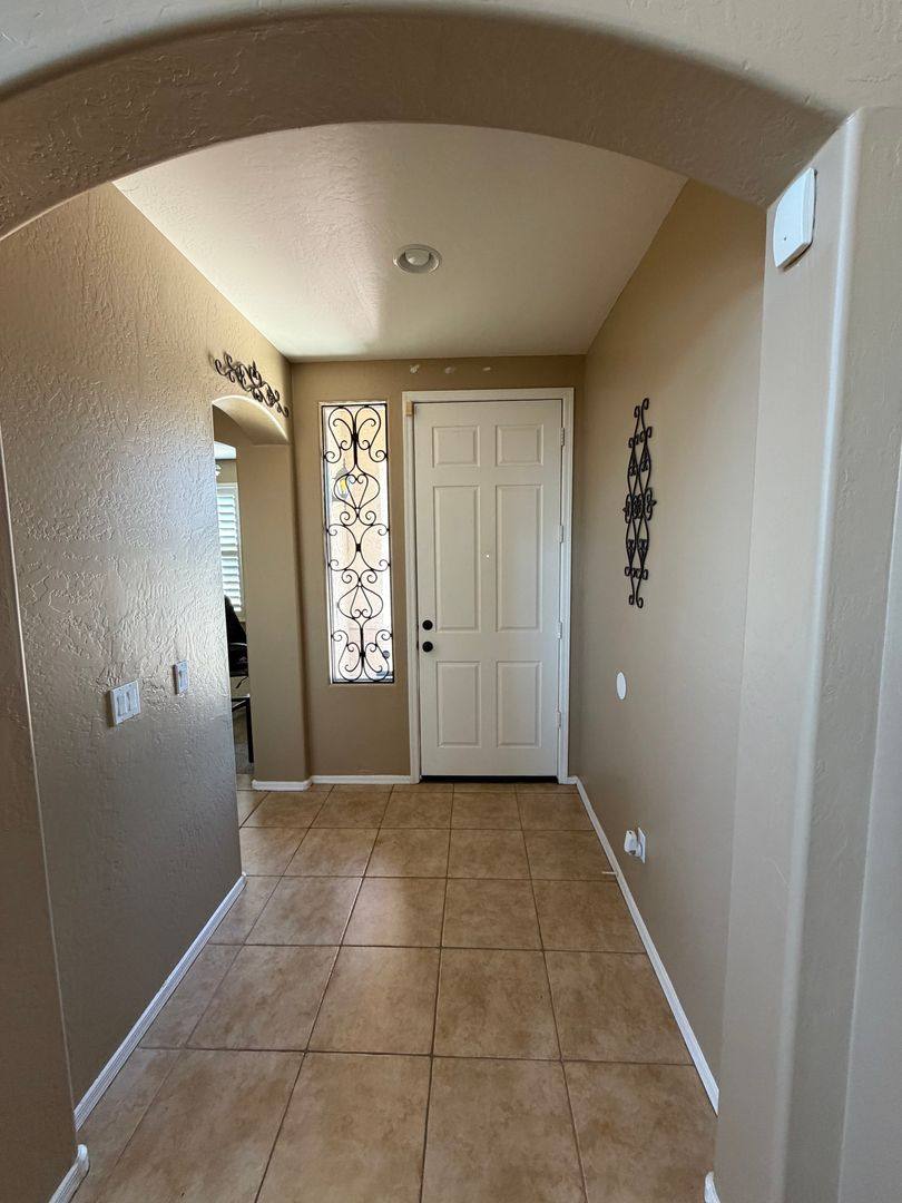 House for rent at 7171 S Balboa Court, Gilbert, AZ 85298