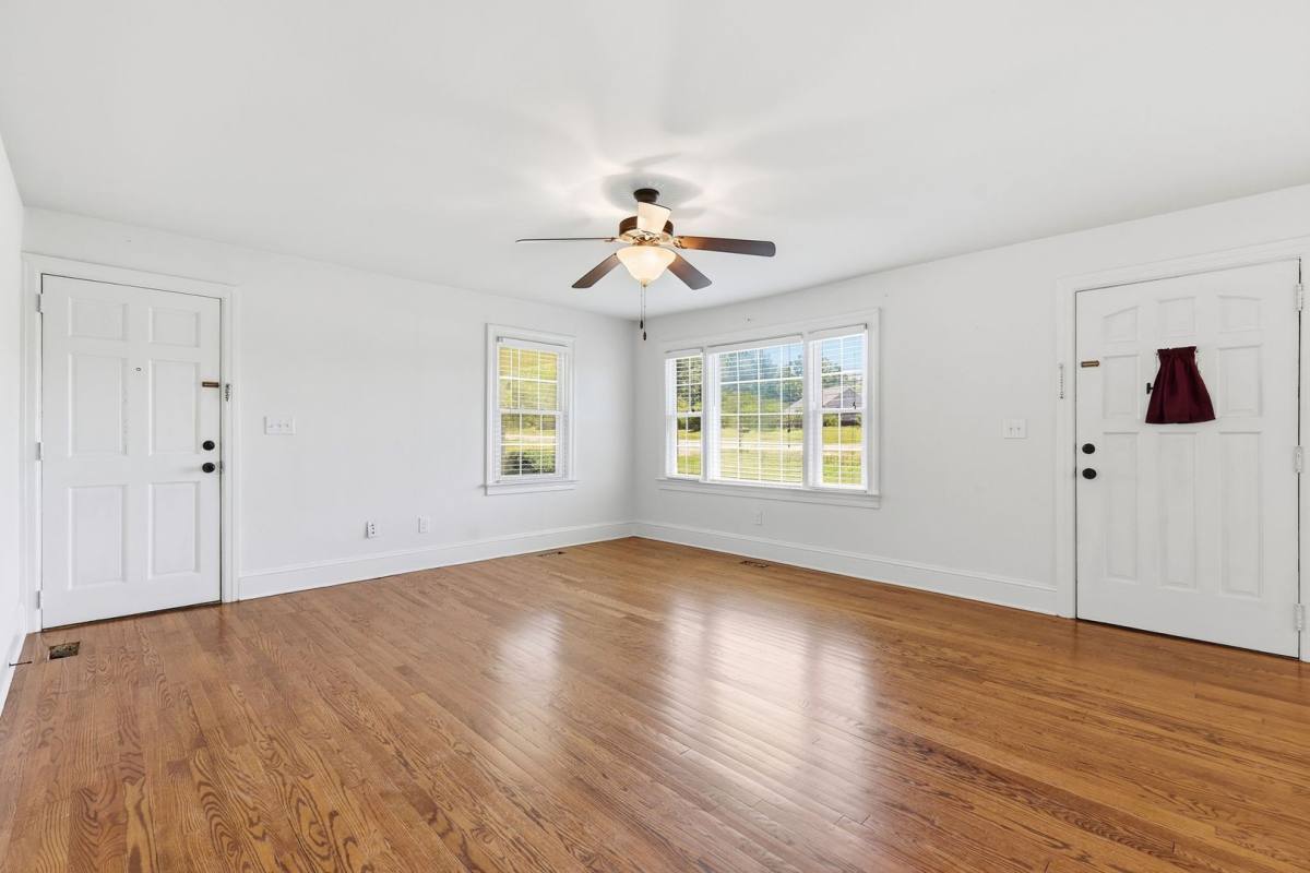 House for rent at 4212 Old US-421, Lillington, NC 27546