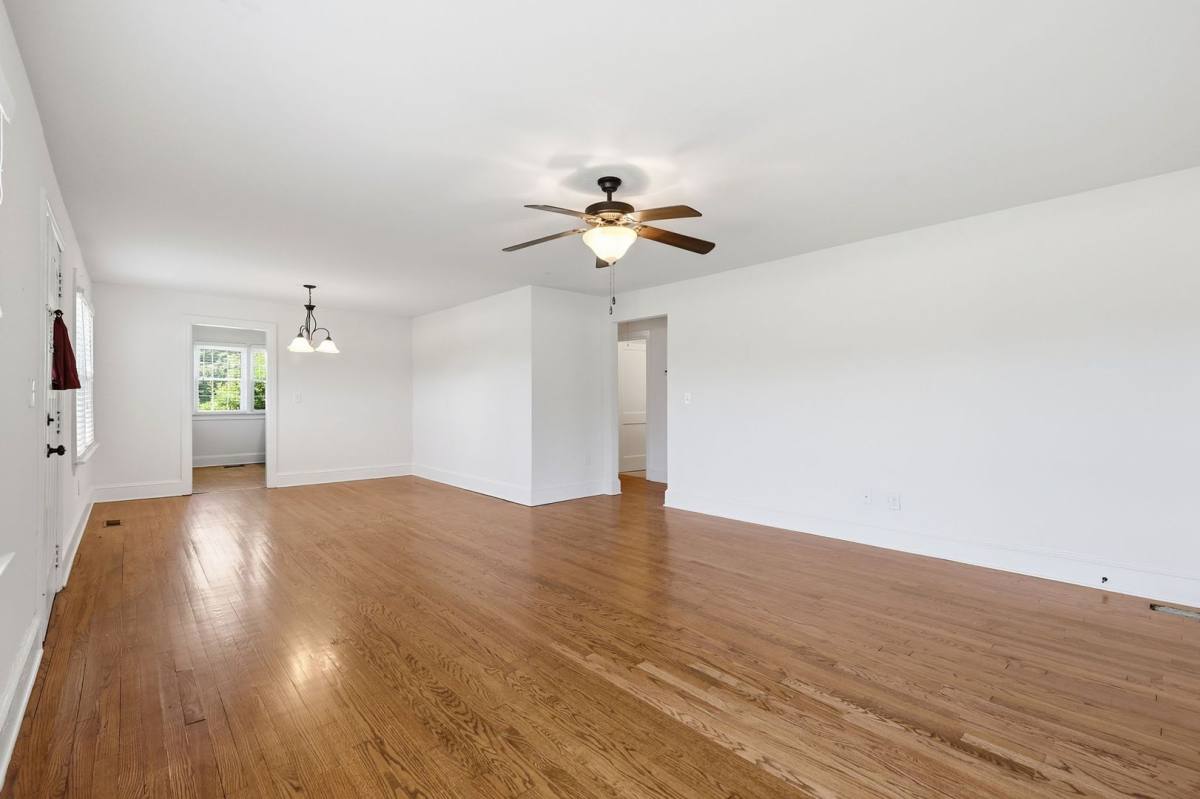 House for rent at 4212 Old US-421, Lillington, NC 27546