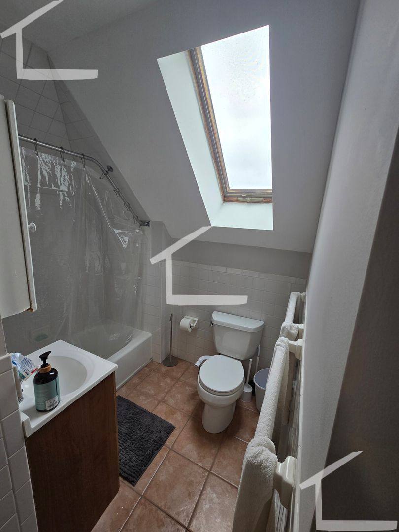 Apartment for rent at 7 Pearl St #2, Watertown, MA 02472