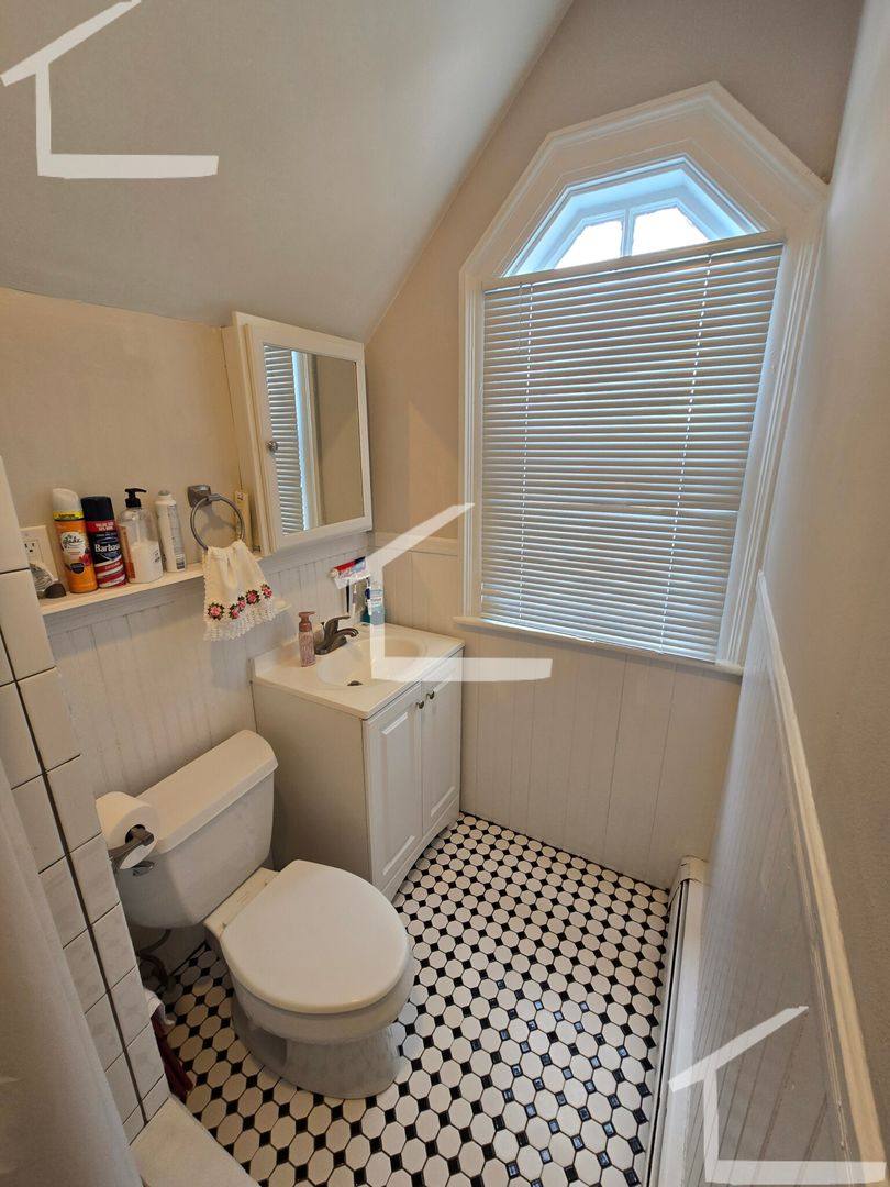Apartment for rent at 7 Pearl St #2, Watertown, MA 02472