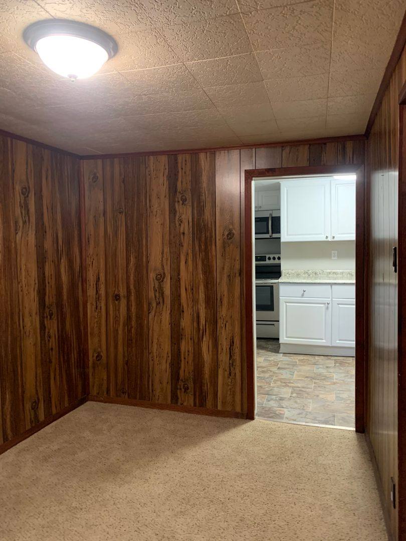 House for rent at 21519 Leitersburg-Smithsburg Rd, Hagerstown, MD 21742