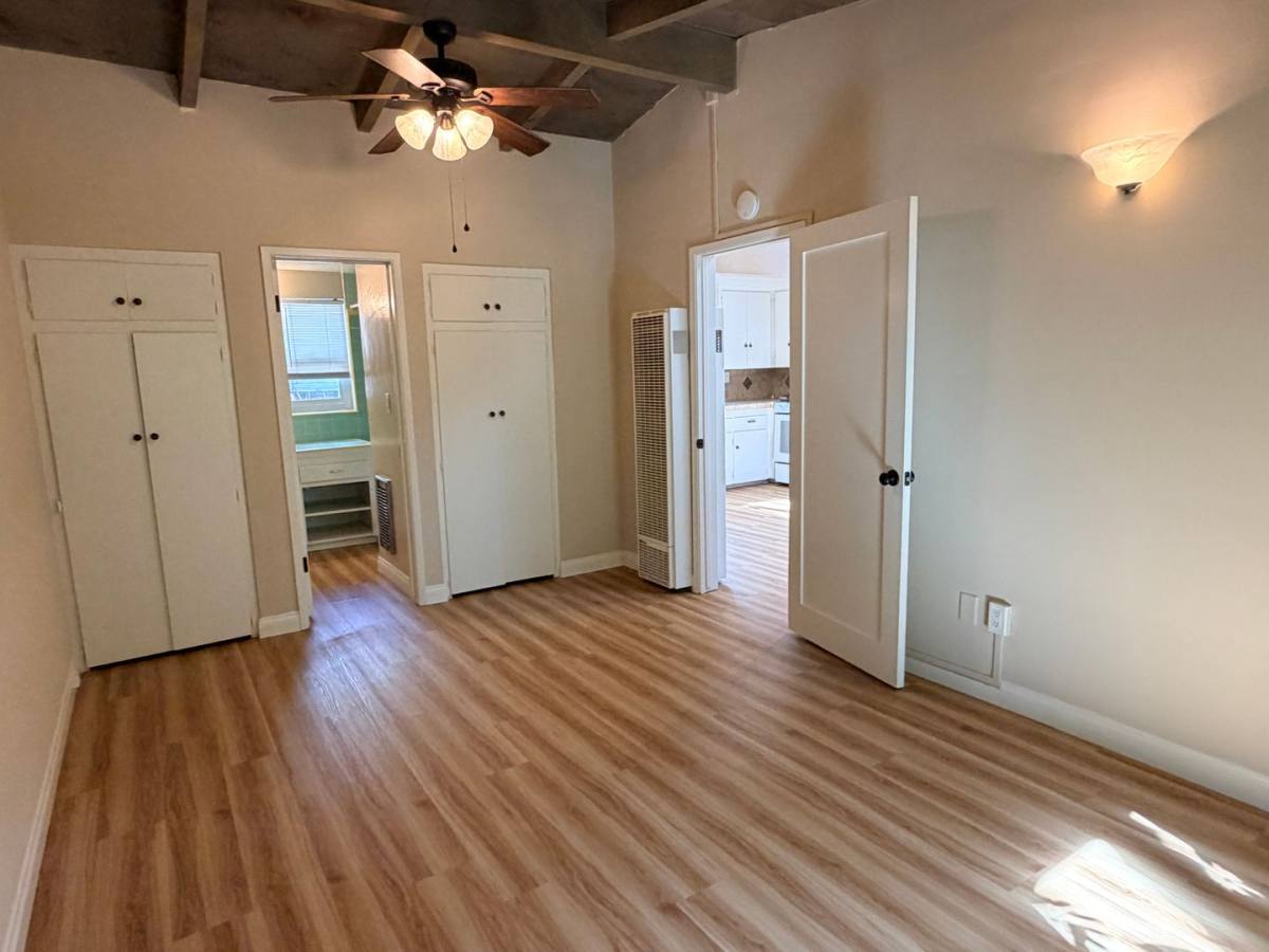 Apartment for rent at 234 W Escalones, San Clemente, CA 92672
