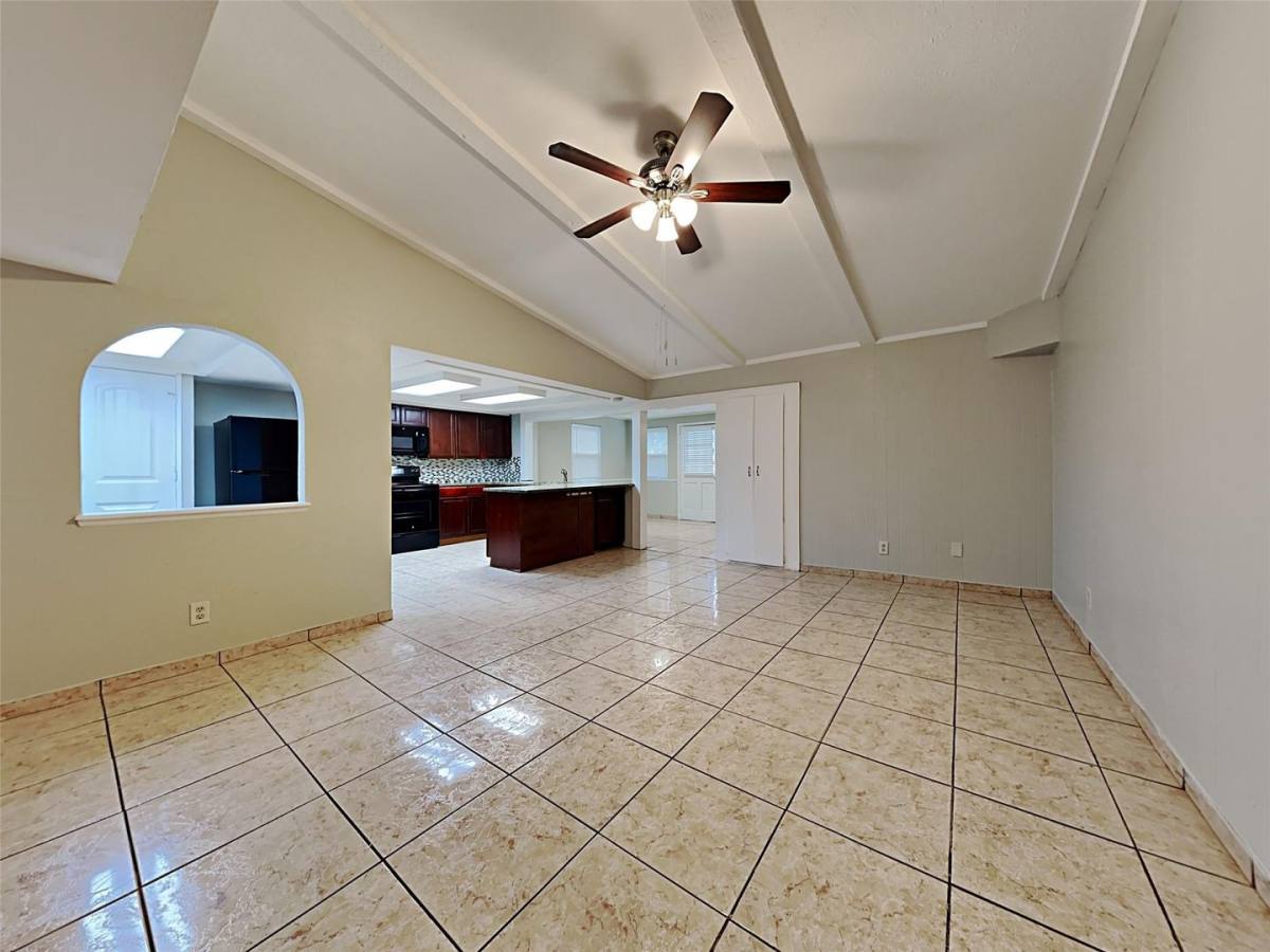 House for rent at 1504 Carnation Dr, Lewisville, TX 75067