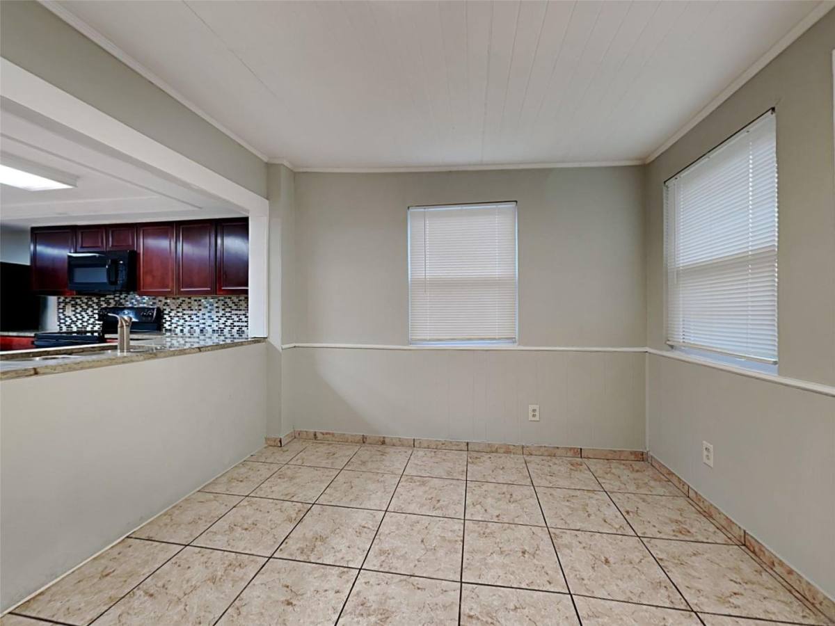 House for rent at 1504 Carnation Dr, Lewisville, TX 75067