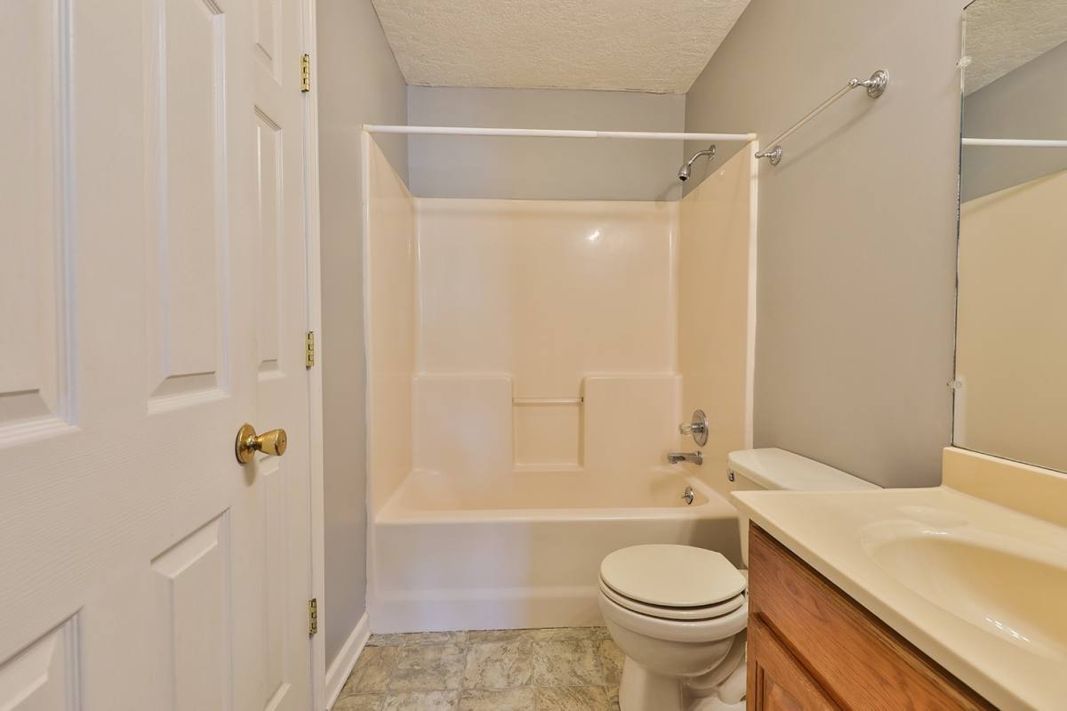 Apartment for rent at 579 Baker Rd, Martin, TN 38237