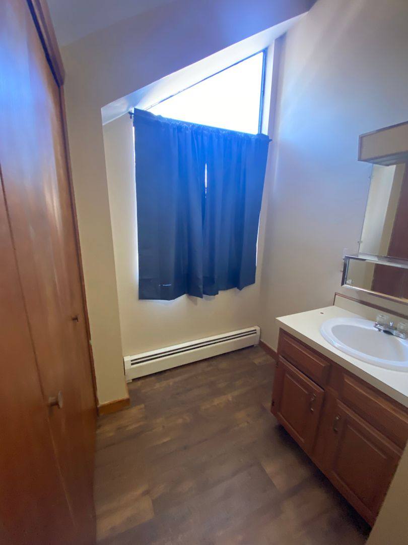 Townhouse for rent at 2 Franklin Heights, Rochester, NH 03867