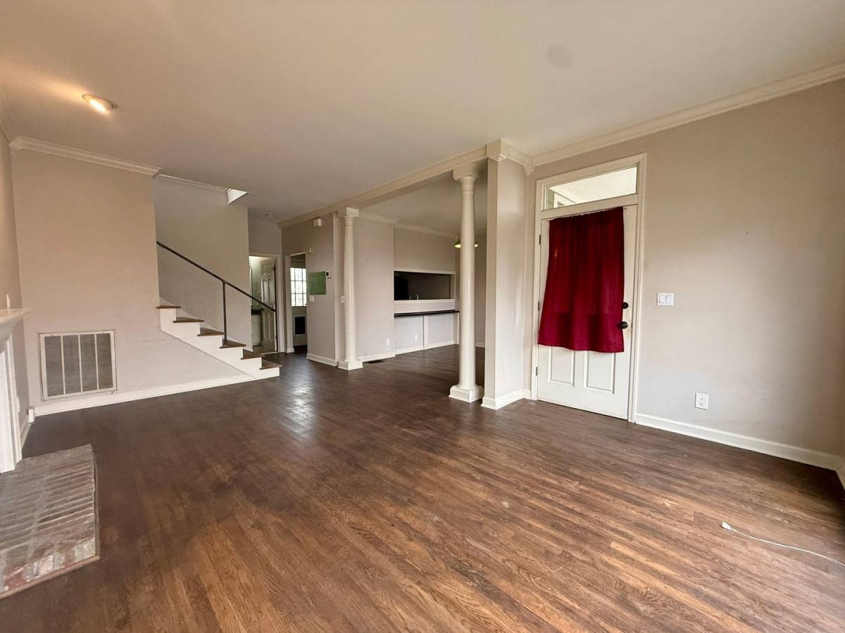 Townhouse for rent at 932 B Russell, Nashville, TN 37206