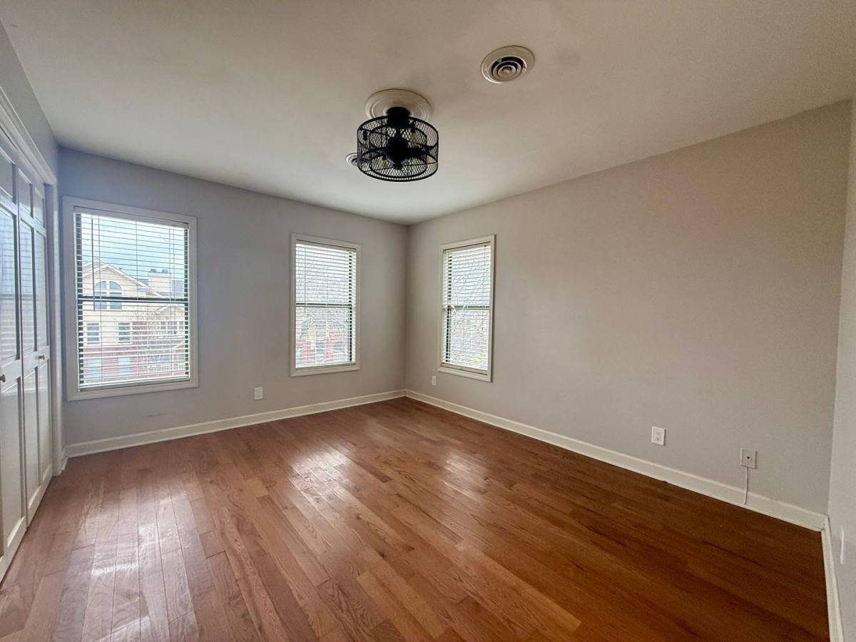 Townhouse for rent at 932 B Russell, Nashville, TN 37206