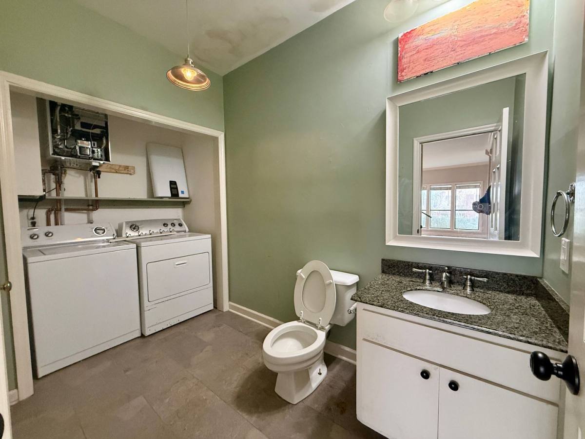 Townhouse for rent at 932 B Russell, Nashville, TN 37206