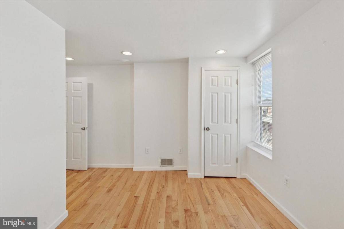 Townhouse for rent at 1313 S Stanley St, Philadelphia, PA 19146