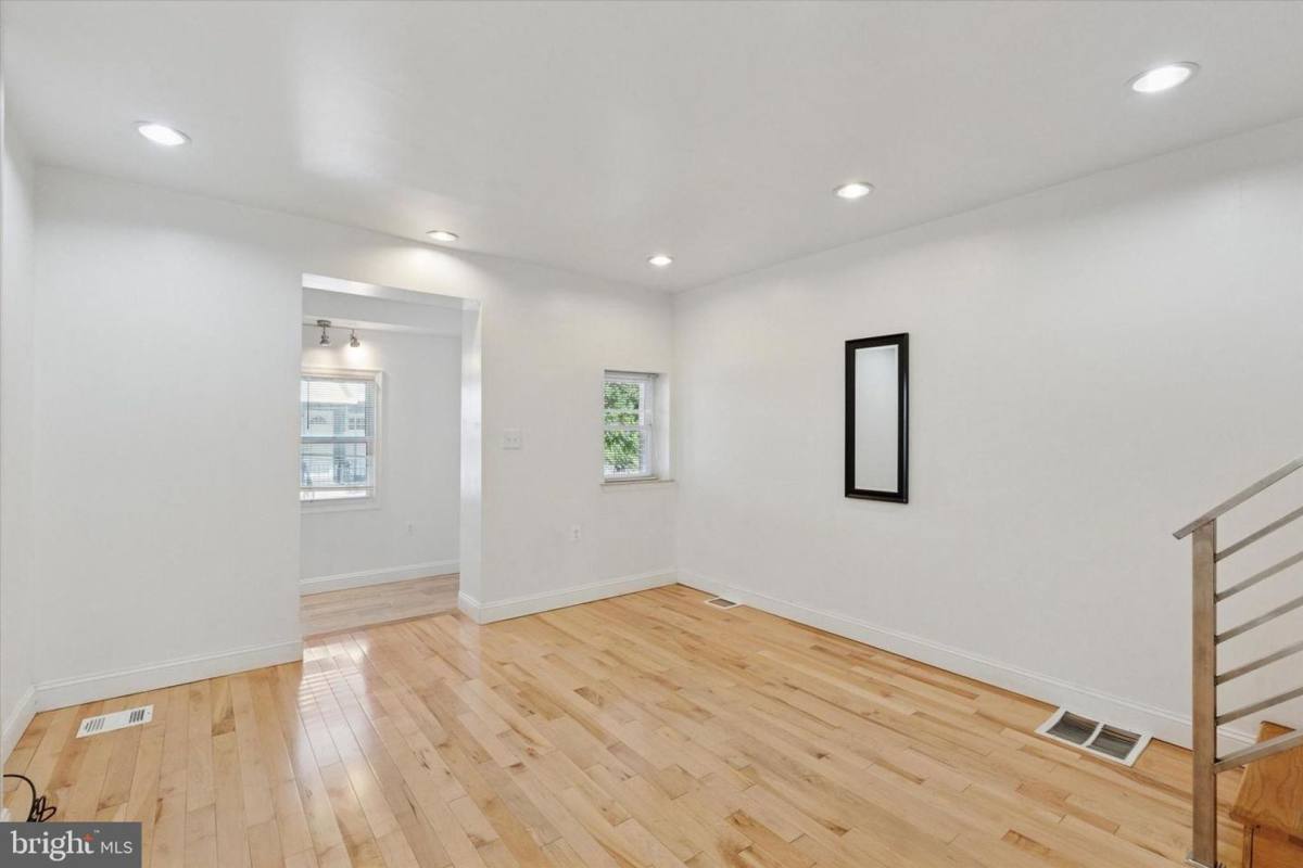 Townhouse for rent at 1313 S Stanley St, Philadelphia, PA 19146