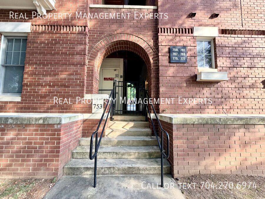 Condo for rent at 761 N Alexander St, Charlotte, NC 28202