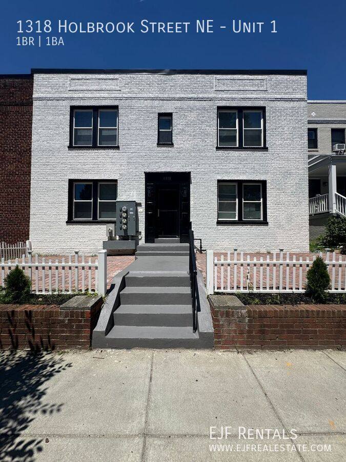 Apartment for rent at 1318 Holbrook St NE #1, Washington, DC 20002