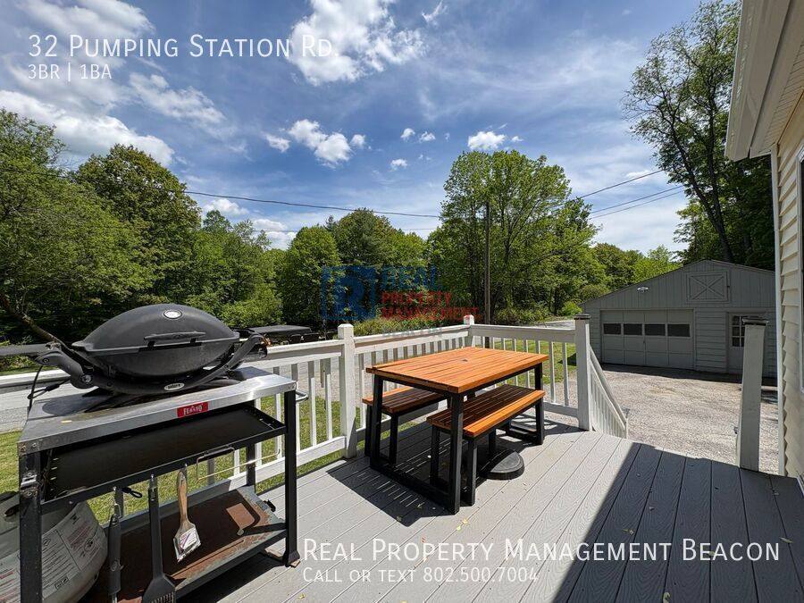 House for rent at 32 Pumping Station Rd, Lebanon, NH 03766