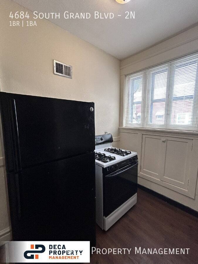 Apartment for rent at 4684 S Grand Blvd #2N, Saint Louis, MO 63111