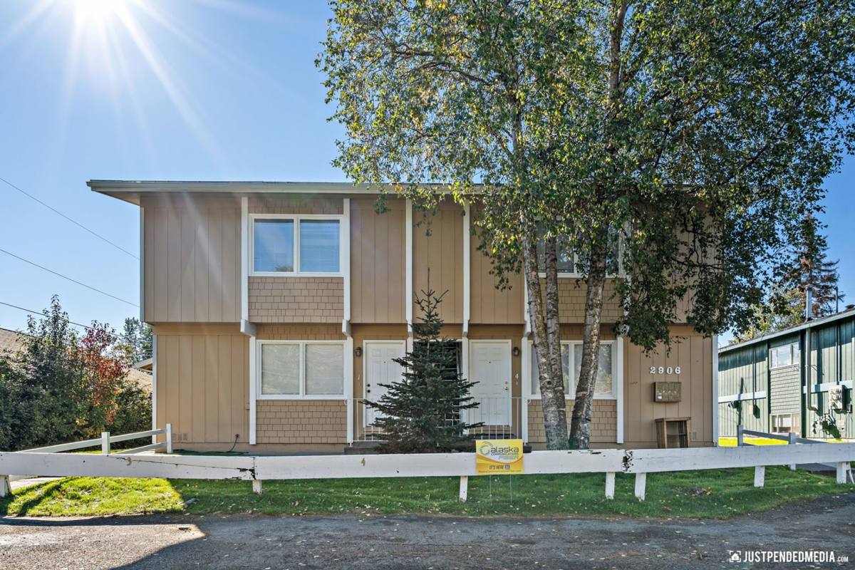 Apartment for rent at 2906 W 32nd Ave, Anchorage, AK 99517