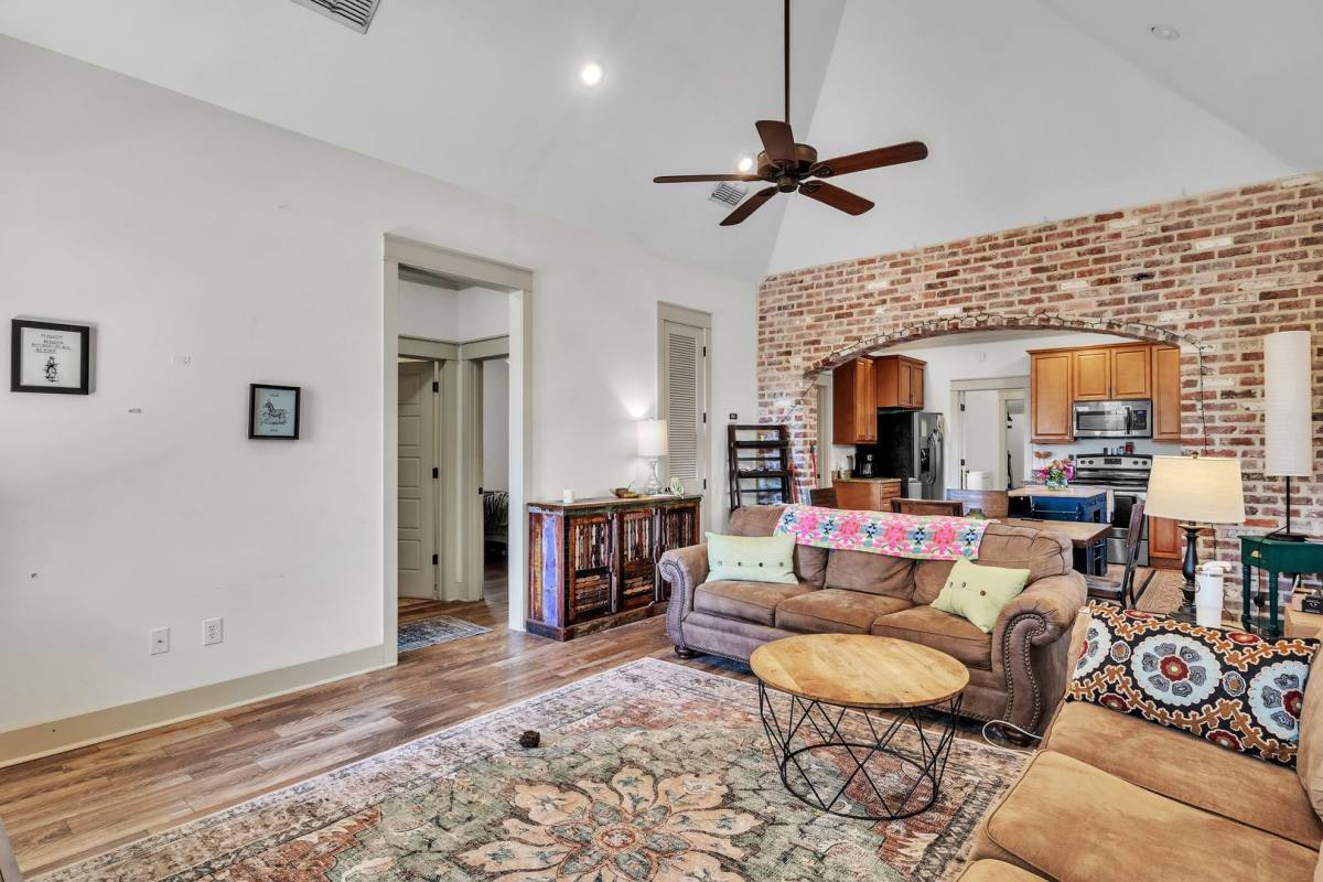 House for rent at 103 Creekside Cove, Starkville, MS 39759
